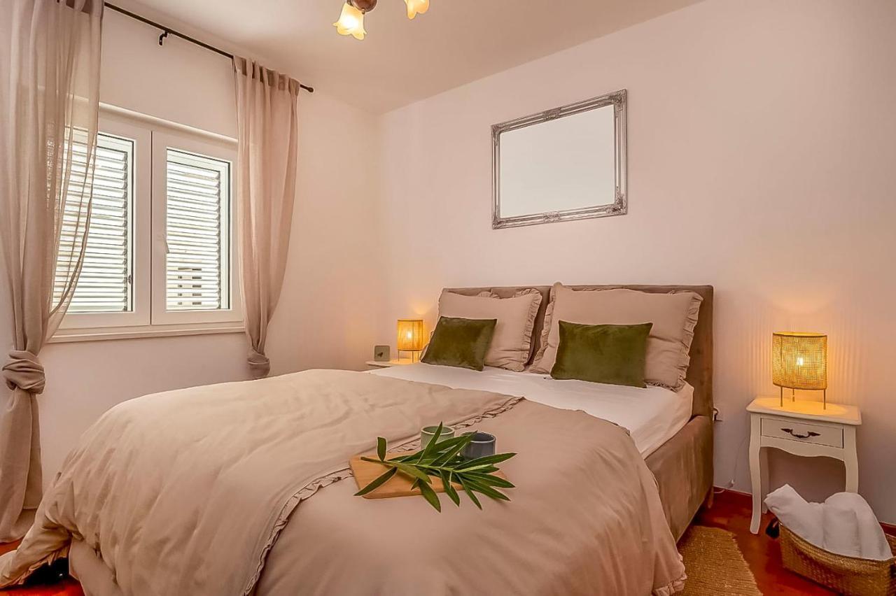 Apartments Matija Rogoznica  Εξωτερικό φωτογραφία